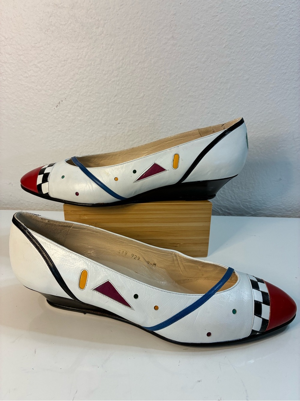 Zalo 9M White Leather 1.5” Flats with Red Toe and Multicolor 80s Accents READ